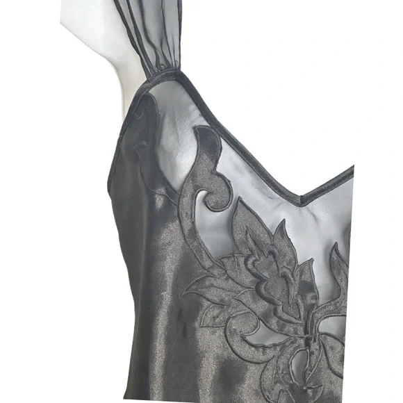 Natori Black Silky Floral Lacey Teddy M - Picture 2 of 8